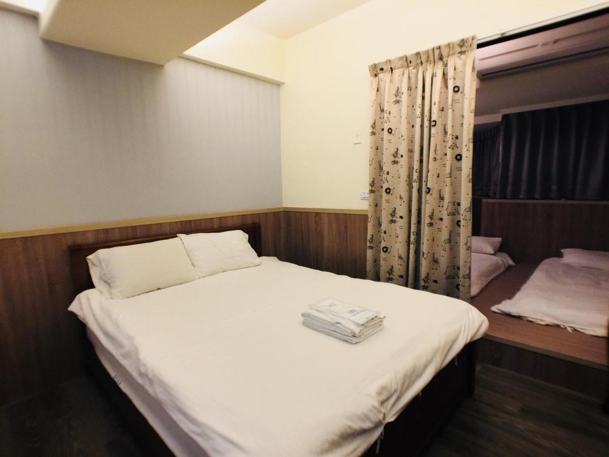 Love Feng Jia Apartment Hotel Тайджун Екстериор снимка