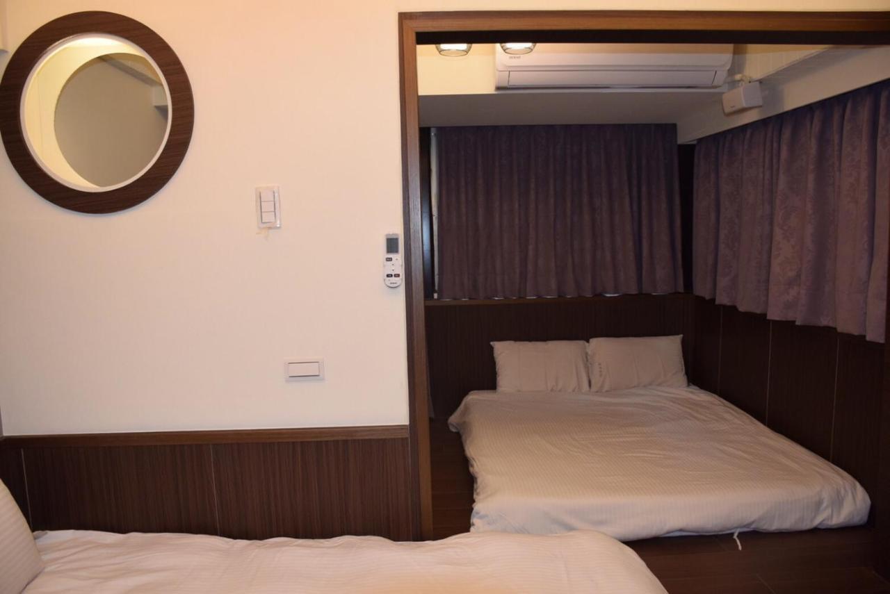 Love Feng Jia Apartment Hotel Тайджун Екстериор снимка